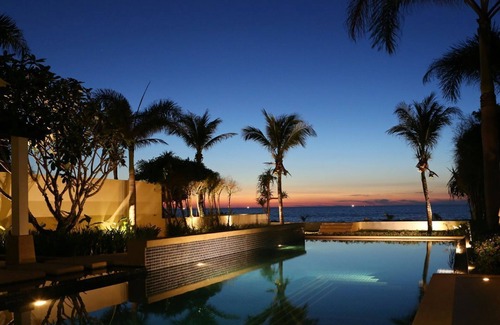 Khok Kloi Villa | Absolute Beachfront Luxury Villa in Phuket, Thailand