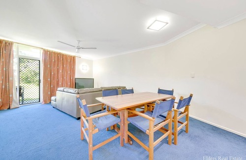 Yeppoon Apartment | Absolute Beachfront Townhouse