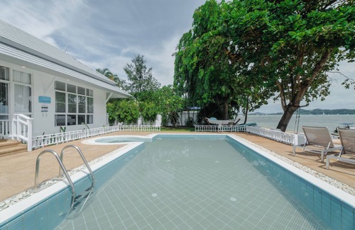 Rawai Villa | Absolutely Beach Front with Amazing View 4 Bedrooms Villa Rawai Beach, Phuket