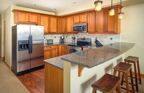 Chelan Resort | Absolutely gorgeous resort & condos !