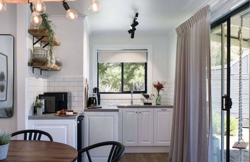 Daylesford Cottage | Acacia @ Bodhi - Cottage 2, a tranquil retreat 5 mins from Daylesford