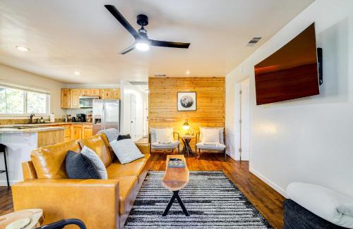 Groveland House | Access to Pine Mountain Lake Family Cabin with Deck