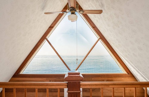 Chinook House | Access to the North Coast - Columbia River, Baker Bay, Pacific Ocean = Paradise