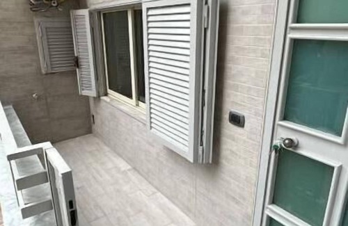 Naples Apartment | Accogliente appartamento, perfetto per famiglie e coppie in viaggio nella città!