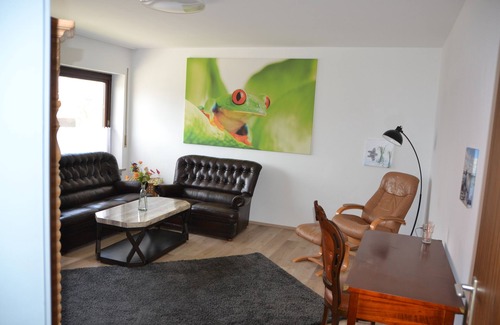 Amberg House | Accommodation for groups or those seeking relaxation on the edge of a large wooded area