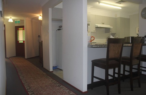 New Lambton Heights House | Accommodation Near John Hunter and Newcastle private Hospital New Lambton Height
