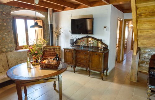 Font-Rubi Cottage | Accommodation in a winery, surrounded by biodynamic vineyards!