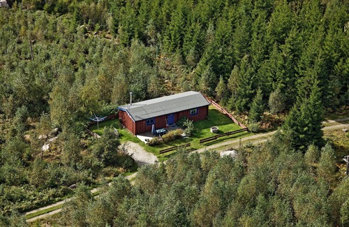 Vrigstad Cottage | Accommodation in the heart of Småland, wooded area with Spa and Restaurant