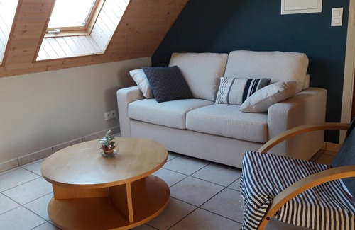 Nevez Apartment | Accommodation with swimming pool close to sandy beaches and hiking trails.