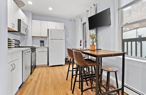 North End Condo | ACeltics/Bruins, Little Italy, North End