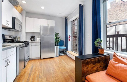 North End Condo | ACeltics/Bruins, Little Italy, North End