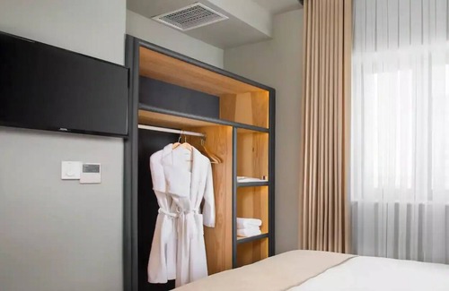 Ortahisar Apartment | Acer Living Home 101