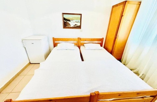 Potos Apartment | Achinora Potos Double Room - Two Separate Beds - Twin
