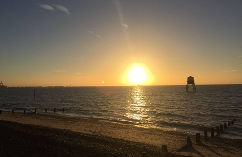 Harwich Apartment | Acland Lodge by the sea