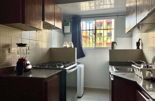 Pedro Brand Apartment | acogedor apartamento acceso directo al jardín en primera linea zona con segurida
