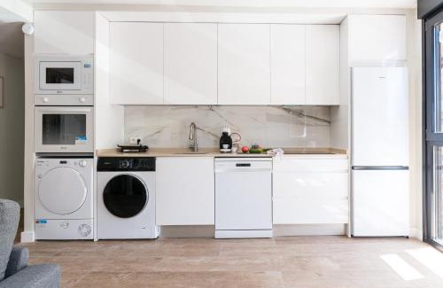 Alcala de Henares Apartment | Acogedor Refugio con Terraza