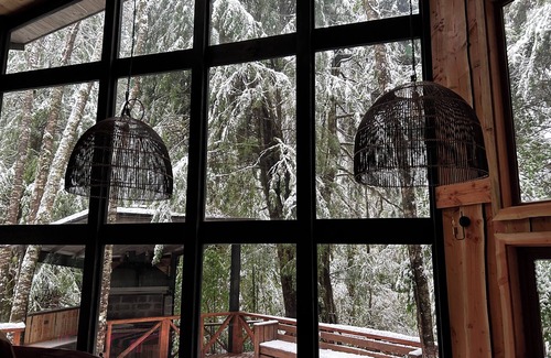 Panguipulli House | Acogedora Cabaña Ubicada en el sur de Chile, en Medio de la Reserva Huilo Huilo