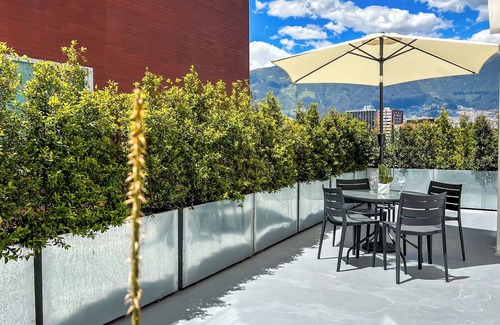 La Floresta Apartment | Acogedora Suite Ejecutiva, Moderna y Privada en Quito