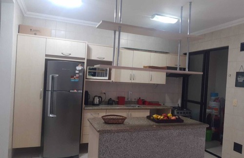 Florianopolis Apartment | Acomchegante Apartamento em Jurere a 50 Metros da Praia