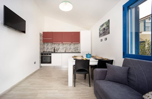 Cardedu Apartment | Acquamarina n.1 in residence with swimming pool just 50m from the sea.