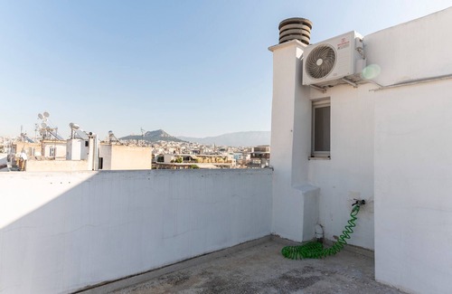Kerameikos Apartment | Acropolis from my bed