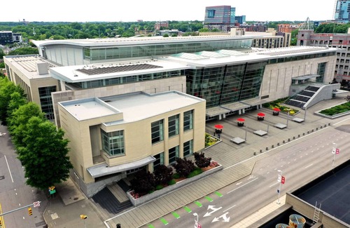 Downtown House | Across Raleigh Convention Center + Dining & Pool