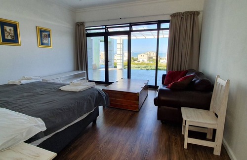 Yzerfontein House | Adam's Holiday House