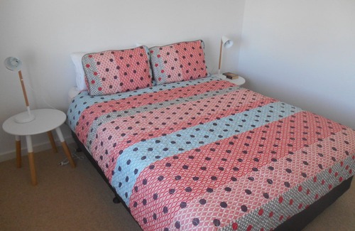 Ardrossan Apartment | ADAM'S VIEW **EXCELLENT OFF PEAK SPECIALS**