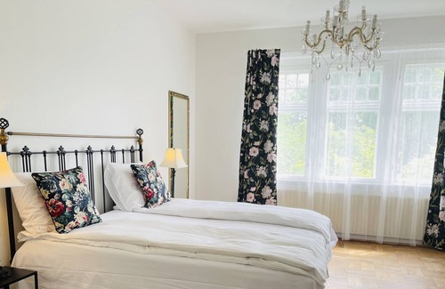 Aalborg Bed & Breakfast | aday - Aalborg Mansion - Room 2