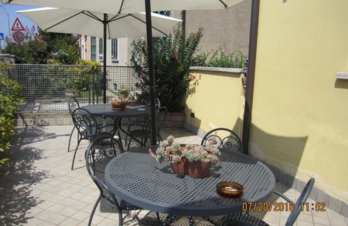 Ferrara Bed & Breakfast | Adelphi Room & Breakfast