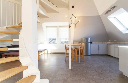 Warnemuende Apartment | Admiralskoje, luxurious duplex apartment centrally and close to the beach in Warnemünde
