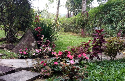 Penedo House | Adonai Mansion House in Penedo Waterfalls