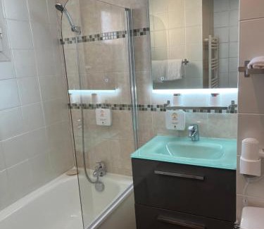 Sud Hotel | Adonis Arc Hotel Aix