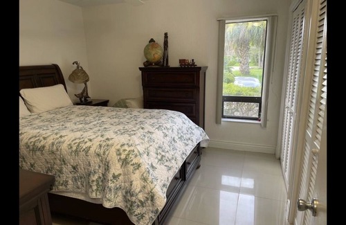 Coral Springs House | Adorable 2/1 with pool in Coral Springs
