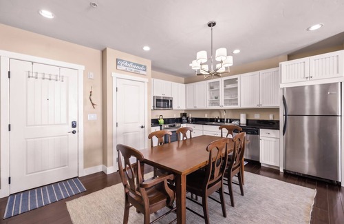 Silvercreek Condo | Adorable 2BD/2BR Ski-In/Out Condo in Granby Ranch