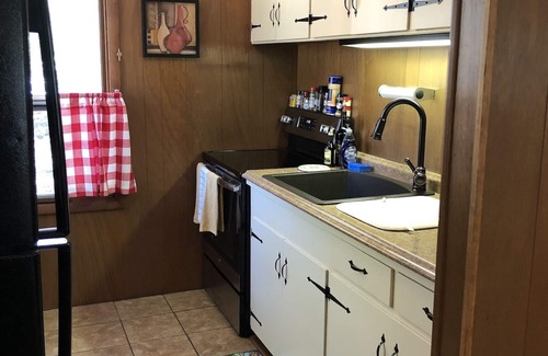 Pocono Pines House | Adorable & affordable! Temporary memberships for Lk. Naomi club still available!