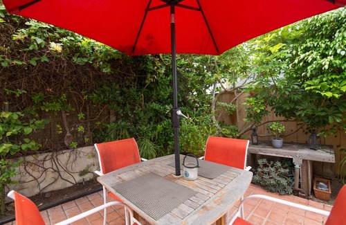 Del Mar Apartment | Adorable & Affordable! 1 BR! ~WiFi~ Walk to Beach & Shops