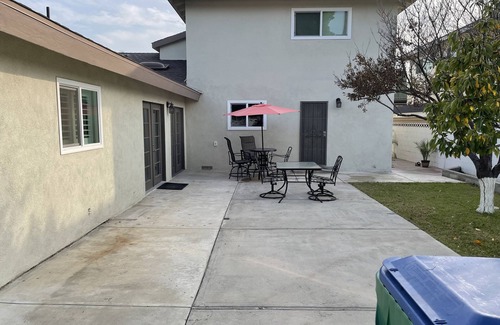 Tustin Cottage | Adorable Brand New remodeled Tustin Cottage. Close to the 55/405/22 and 91 fwy.