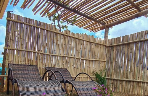 Santana do Riacho House | Adorable bungalow with fireplace and mountain views!