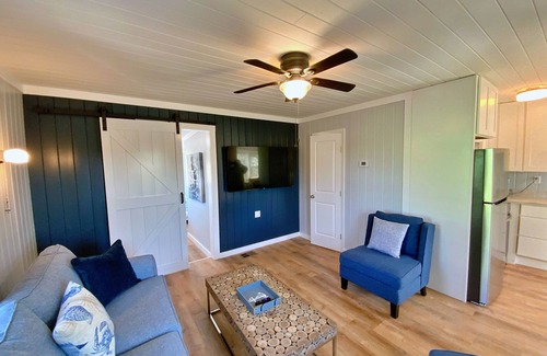 Surf Side Shores House | Adorable cottage w/Beach Access