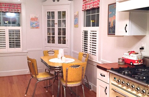 Murray Hill House | Adorable cottage! Walking distance to USNA & downtown! (VRBO only)