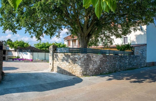 Krmed House | Adorable holiday home with pool and terrace