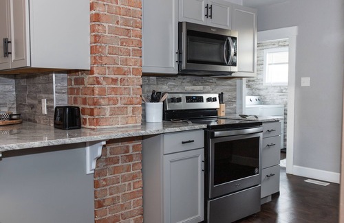 Cheyenne House | Adorable Home in the Avenues