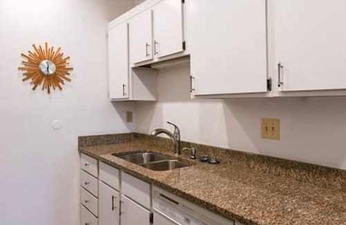 Mount Adams Apartment | Adorable MtAdams 2BR near it all