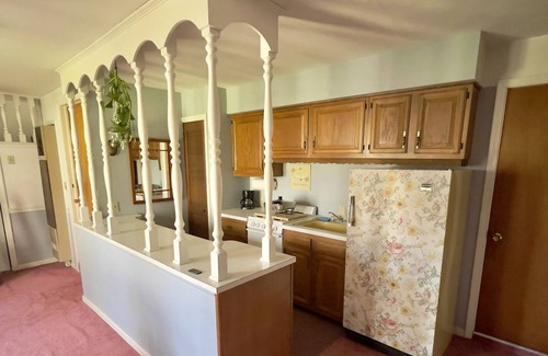 Amherst Apartment | Adorable studio apartment near Cedar Point and Cleveland