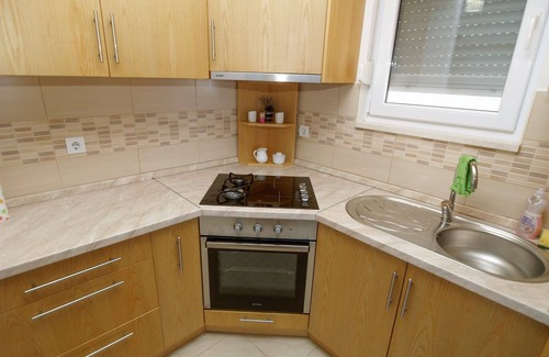 Zelenka Apartment | Adria View, Apartment Ina with pool