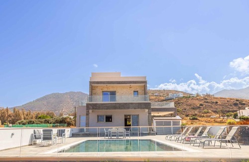 Pomos Villa | Adriana by the Sea