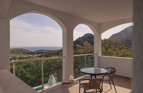 Pricelje Villa | Adriatic Pearl 4 Bedrooms