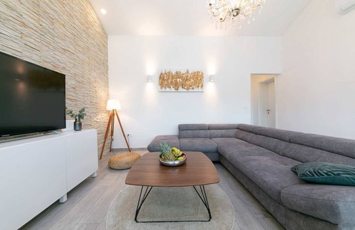 Porec Apartment | Adrijana Poreč 2, in the wider centre of Poreč