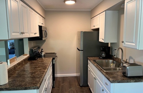 Holly Apartment | Adventure Acres- Suite A3